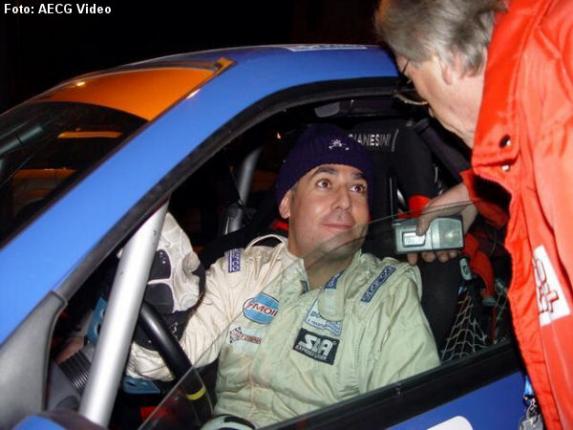Intervista per Marco Gianesini all'arrivo del Rally Autoconsult (21/11/2004)